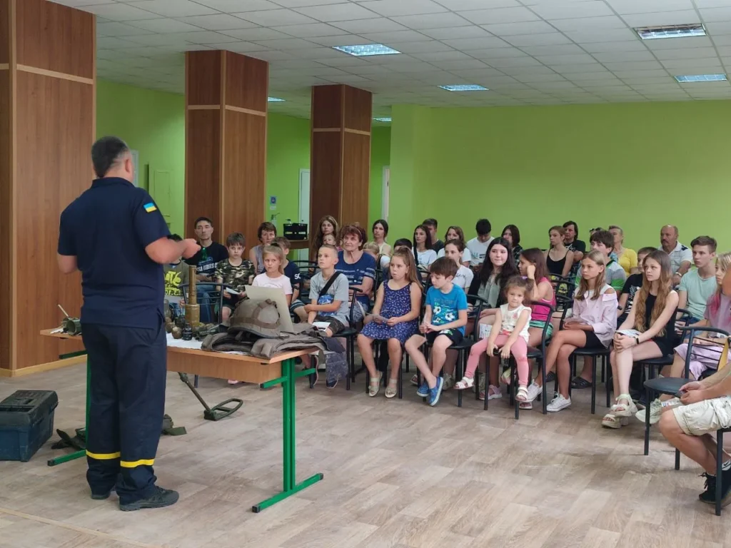 Project RaDity Znovu (Be Happy Again): The First Phase Проект “Радіти знову”