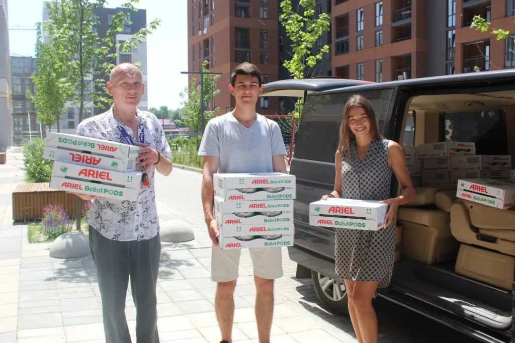 Допомога від благодійного фонду «Карітас Україна» Допомога від благодійного фонду «Карітас Україна»