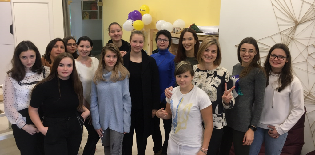 "Рідні" допомагають підготуватися до вибору професії "Рідні" допомагають підготуватися до вибору професії