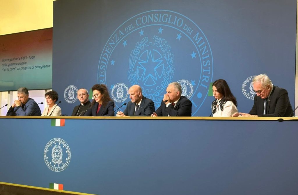 “Ridni” took part in an international event dedicated to Children's Day in the Italian Parliament “Рідні” взяли участь у міжнародному заході до Дня захисту дітей у парламенті Італії