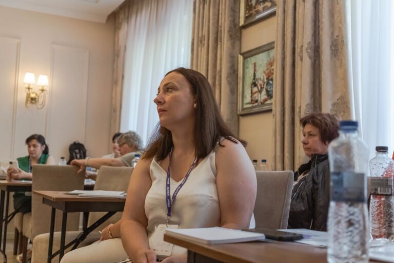 БФ «Рідні» провів тренінг для фахівців із соціальної роботи у Львові Тренінг для фахівців2