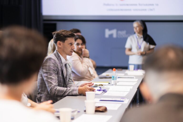 Intersectoral Expert Group Meeting Held in Lviv 2 зустріч міжсеркторальної групи3