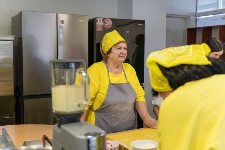 New Experience and a Warm Atmosphere: Master Class Held for Children of the Social Support Center Пампушки1